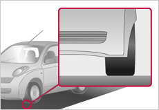 タイヤの空気圧が不十分なことから転がり抵抗が増し、エンジンやハンドル操作に余分な負荷を与えている可能性があります。